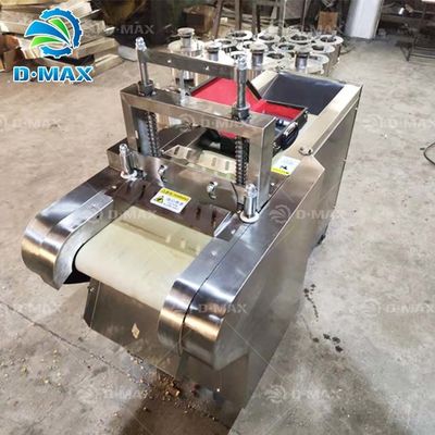 Migliora il tuo negozio di alimenti con il taglio di frutta appiccicosa usando il tagliacubo di dadi di frutta di mango