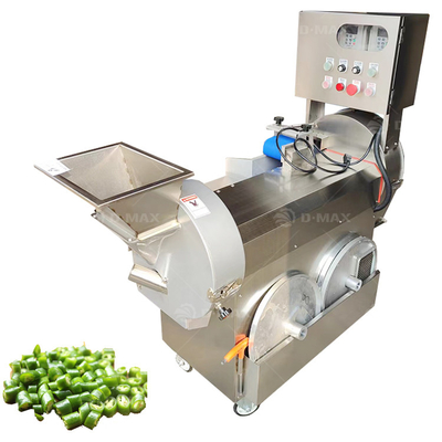 La macchina per tagliare le verdure con un tagliacapelli taglia efficacemente le foglie di spinaci